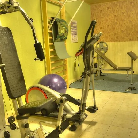 Olimpia & شقة فندقية 3*