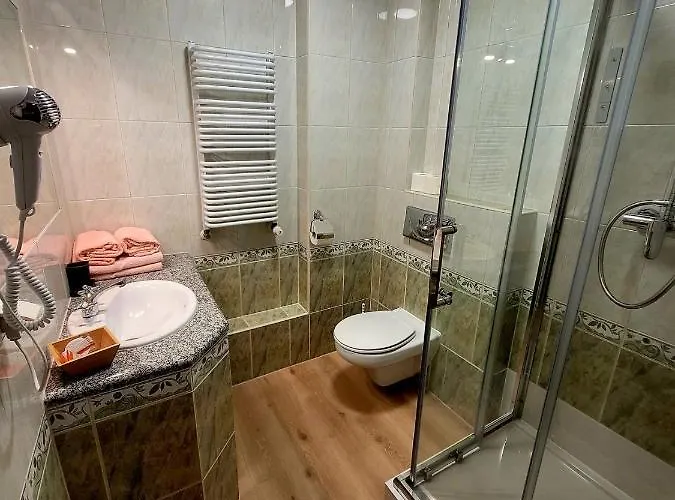 Apartmanhotel Olimpia & 3*